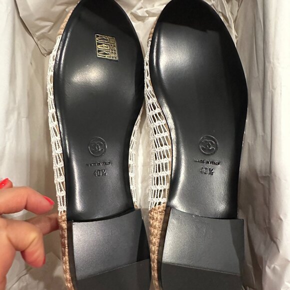 CHANEL REV CC Raffia Crochet Woven Two Tone Cap Toe Ballerina Ballet Flats - Picture 12 of 13